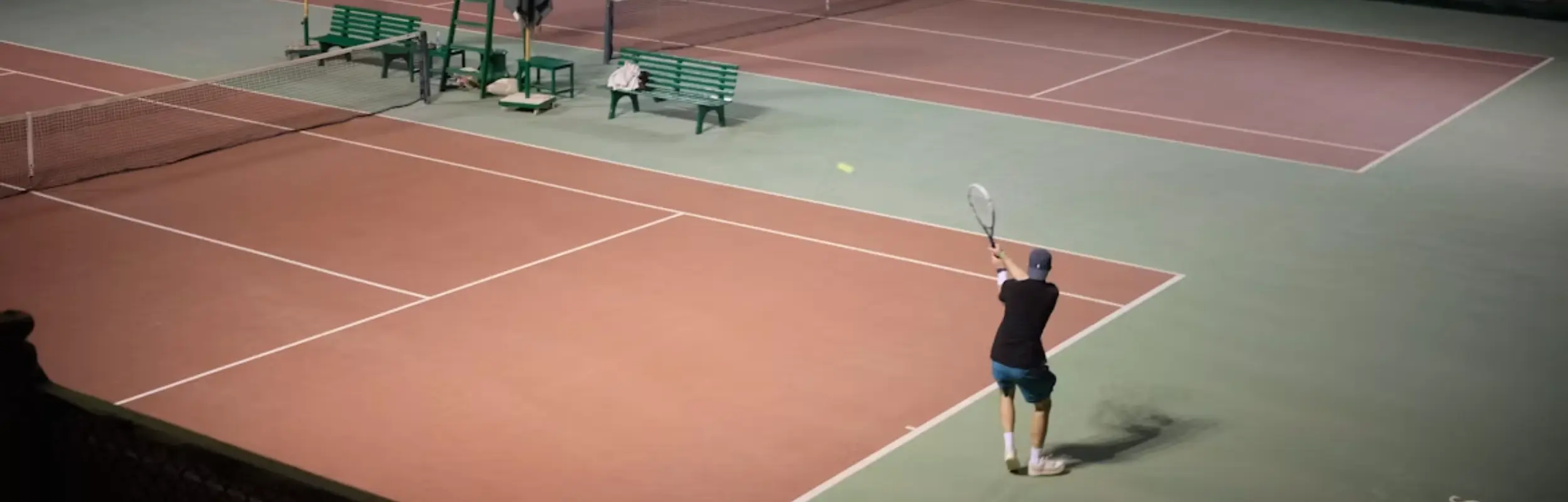 Why more and more people play sports in the evening